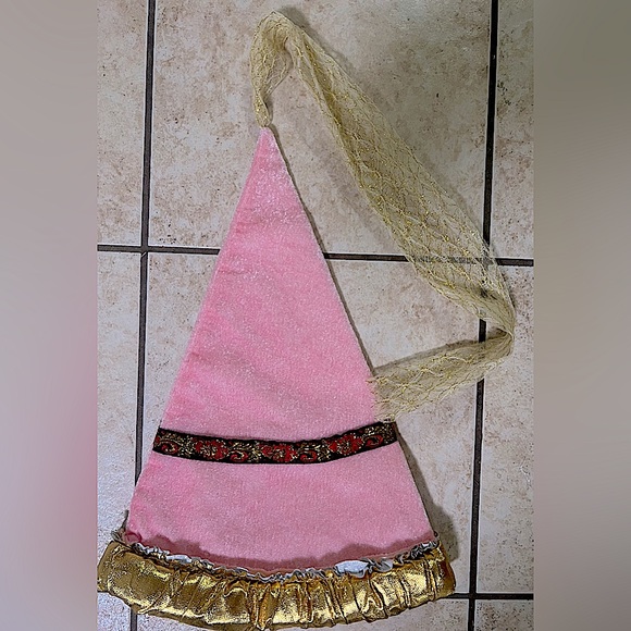 Pink & Gold Princess velvet like Hat. Excellent condition. One size - Picture 1 of 3
